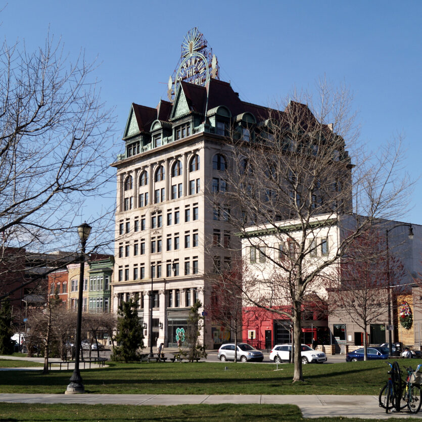 Scranton Electric Building, iconic 1896 Beaux-Arts monument, at 507 Linden Street in the town center, Scranton, PA Scranton Electric Building, iconic 1896 Beaux-Arts monument, at 507 Linden Street in the town center, Scranton, PA, USA